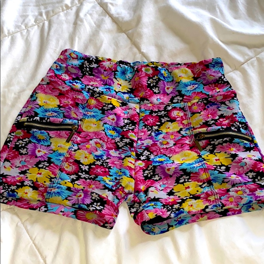 Stretchy shorts